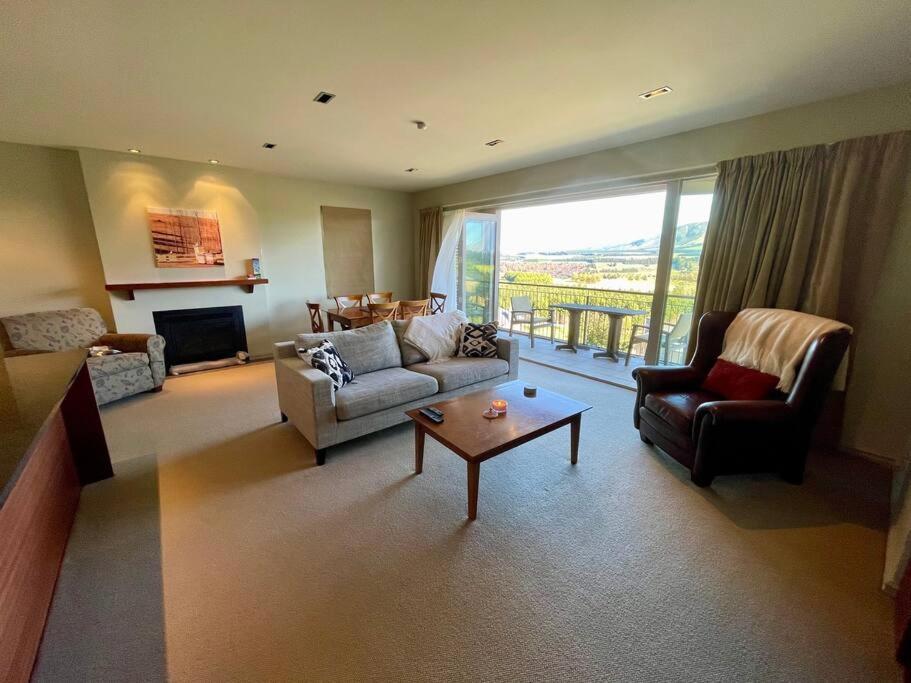 Terrace Downs 2 Bedroom Apartment Windwhistle Εξωτερικό φωτογραφία